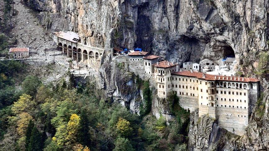 Sümela Manastırı’nda restorasyon çalışmaları sürüyor