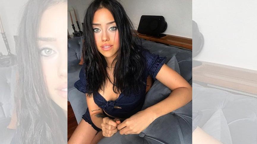 Zeynep Alkan gecenin onbir buçuğunda…