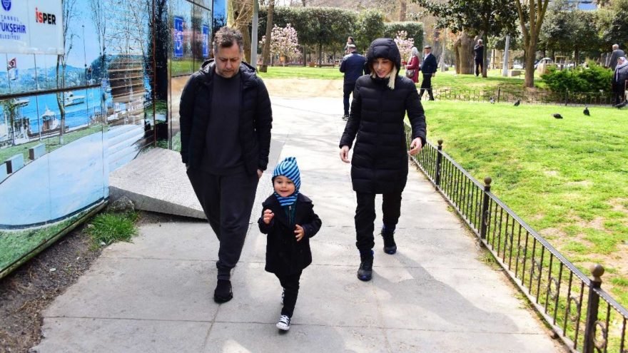 Gülşen: “Kurye oldu baksanıza”