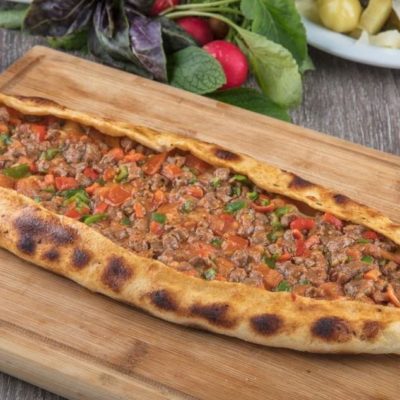 Kiymali Pide Tarifi Kiymali Pide Nasil Yapilir Yemek Tarifleri