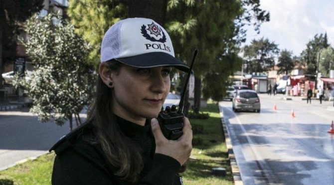 3 Bin Kadin Polis Alimi Sartlari 2019 Polis Alimi Icin Ilan Yayimladi Son Dakika Haberleri