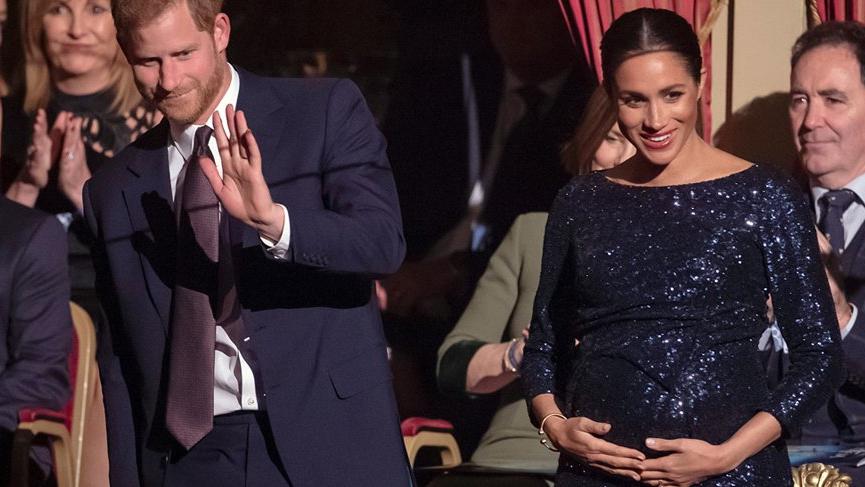 Meghan Markle ve Prens Harry bebek hediyesi olarak bağış istedi