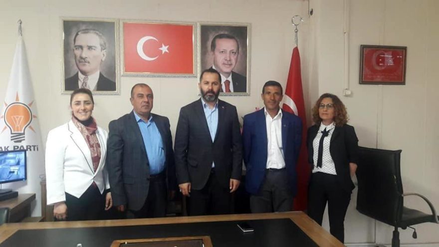 DSP’li meclis üyeleri AKP’ye geçti