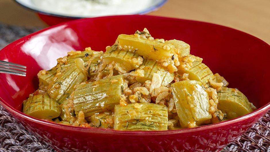 Kabak Yemegi Tarifi Pratik Ve Saglikli Bir Aksam Yemegi Kabak Yemegi Nasil Yapilir Yemek Tarifleri