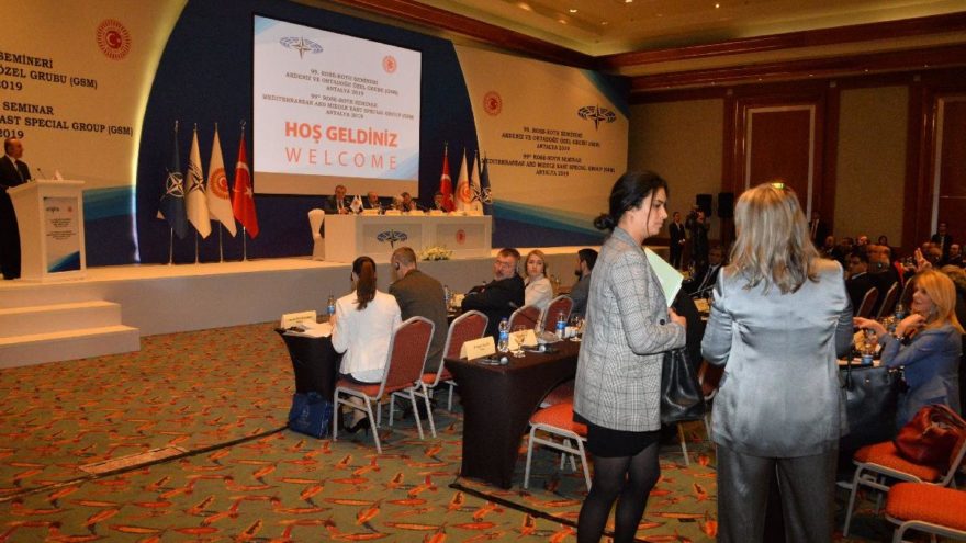 Toplantıda gerilim: Çavuşoğlu’ndan sert tepki, Fransızlar salonu terk etti