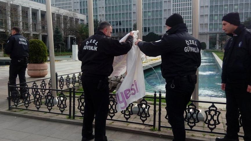İBB işçilerine sendika baskısı iddiası!