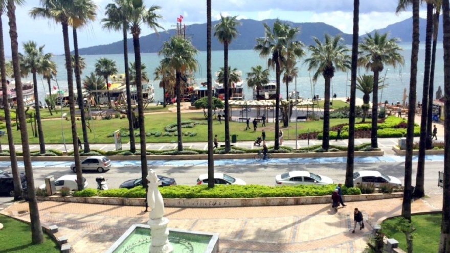 Marmaris’te yağmur, dolu ve güneş… Hepsi bir arada