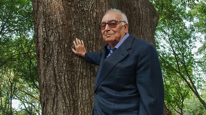 Anılar ve fotoğraflarla Yaşar Kemal