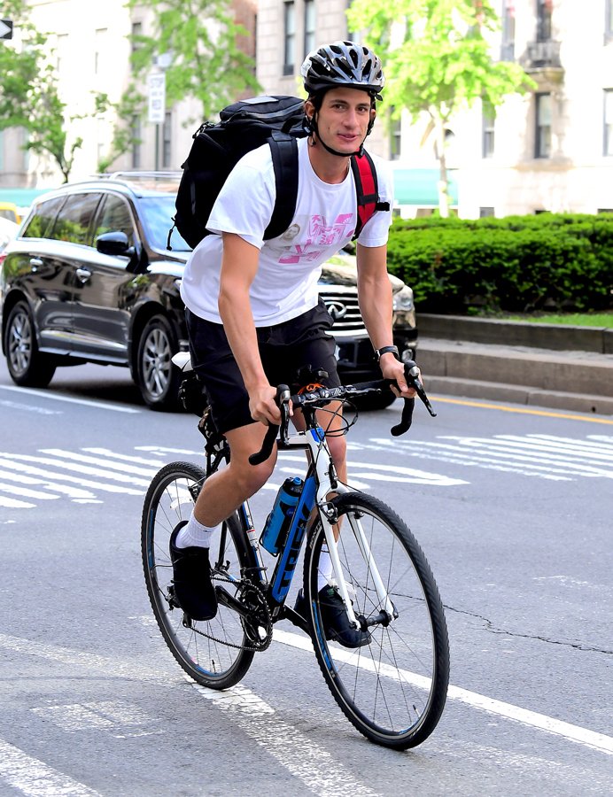 My new bicycle. Джек Шлоссберг. Хейден Шлоссберг. Bicycle Helmet advertising инвалид. Джон Шлоссберг Инстаграм.