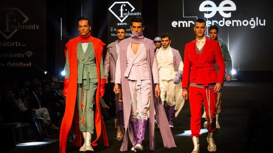 Emre Erdemoğlu ‘En Moda Erkek Tasarımcısı’ seçildi