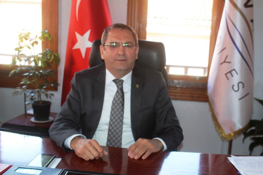 Ayvalık Belediye Başkanı Ergin'in ilk icraati T.C. oldu - Resim : 1