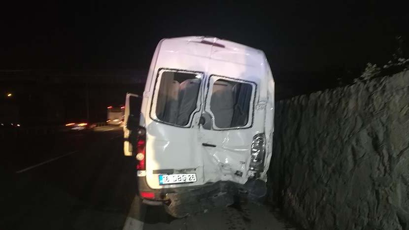 Taraftar minibüsü kaza yaptı: 10 yaralı