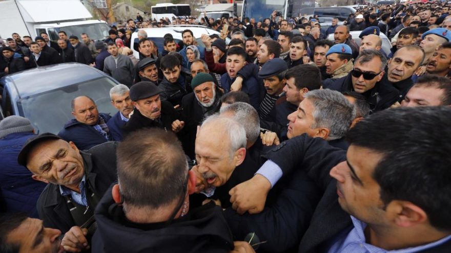 Hangi gazete Kılıçdaroğlu’na linç girişimini nasıl gördü