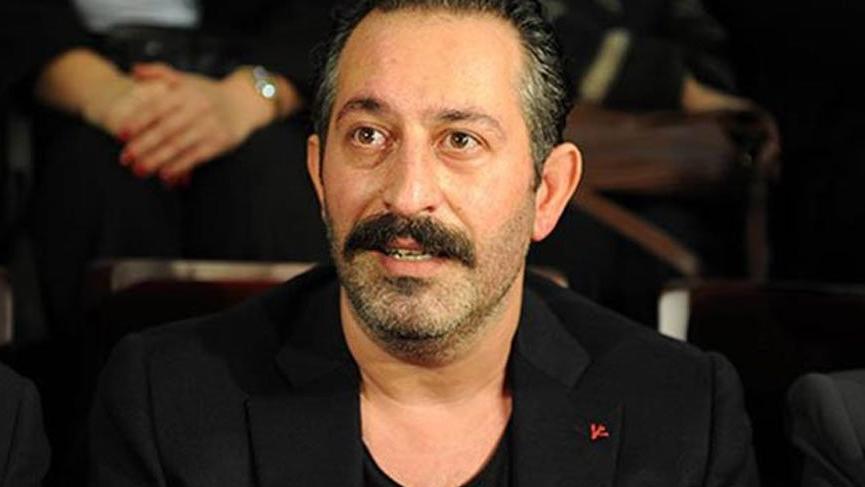 Cem Yılmaz: “Benden başkan olmaz”