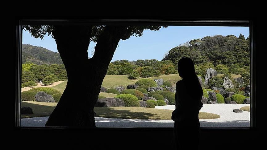 Japon bahçe sanatının zirvesi Adachi Bahçesi