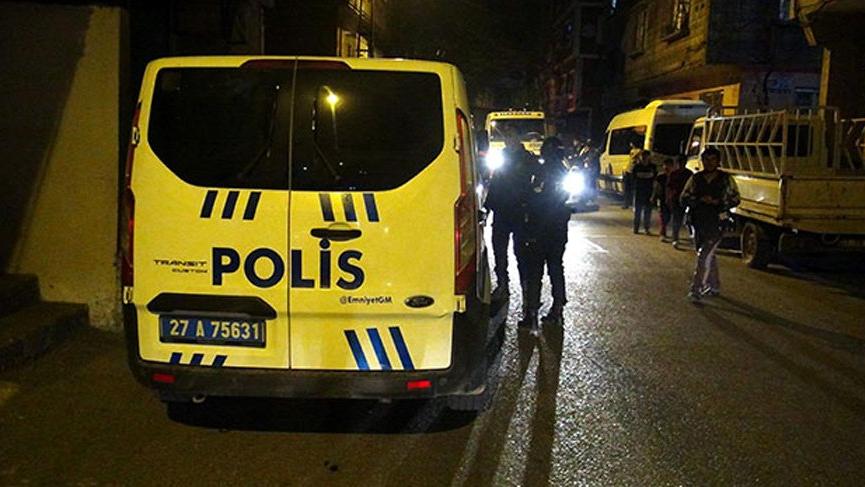 Gaziantep’te polise silahlı ve bıçaklı saldırı