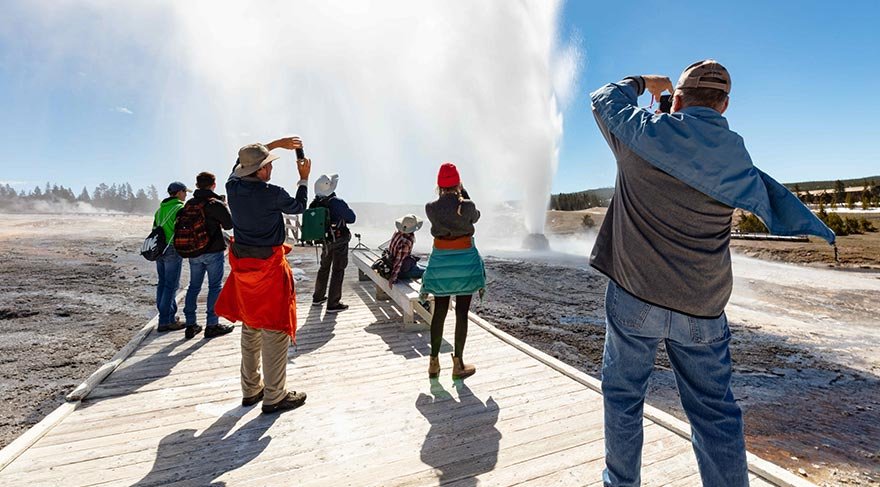 ABD'de Wyoming'deki dünyaca ünlü Yellowstone Milli Parkı içinde Riverside Beehive Kaynak Suyu yer alıyor.
