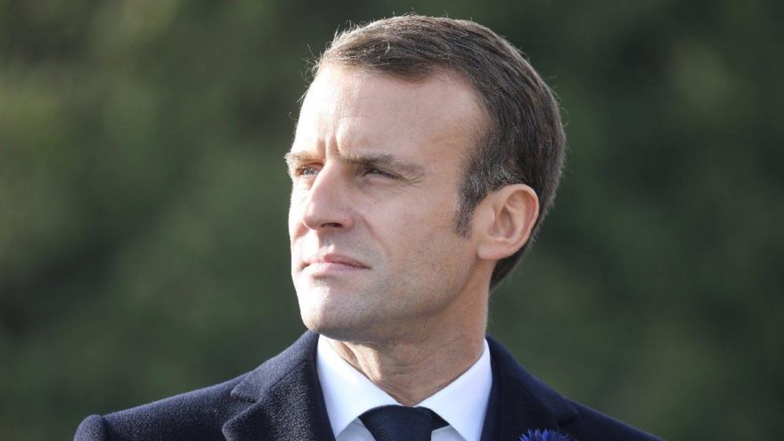 Macron aylar sonra Sarı Yelekliler’le anlaştı: Vergiler düşecek