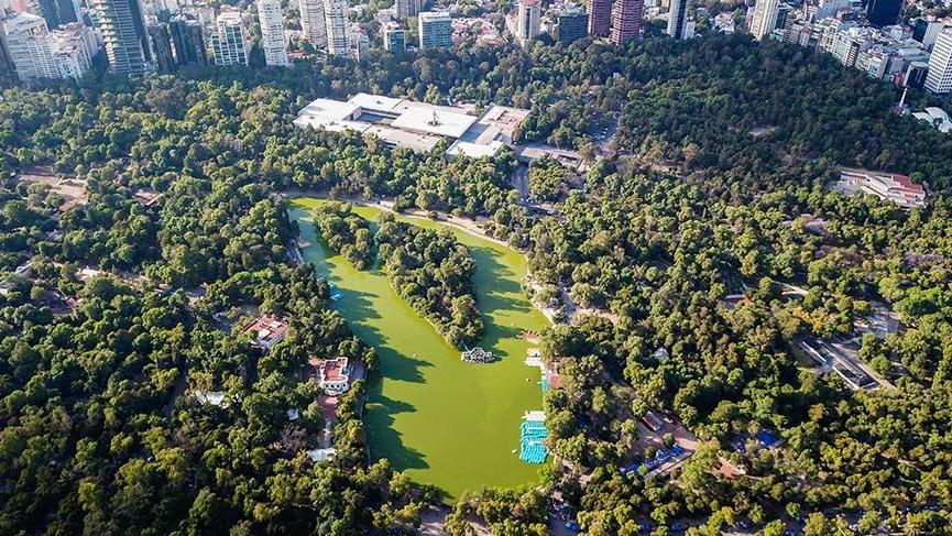 Dünyanın en büyük ve en eski parkı Chapultepec