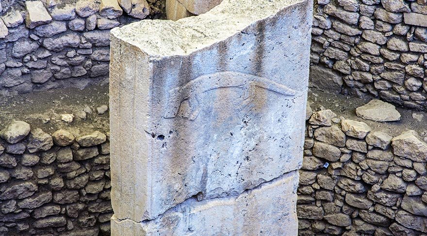 Bu durumda bölgenin en erken kullanımının Çanak Çömleksiz Neolitik Çağ’ın (PPN, Pre-Pottery Neolithic) A evresine (MÖ 9.600-7.300), yani günümüzden en azından 11.600 yıl öncesine dayandığı ileri sürülüyor.