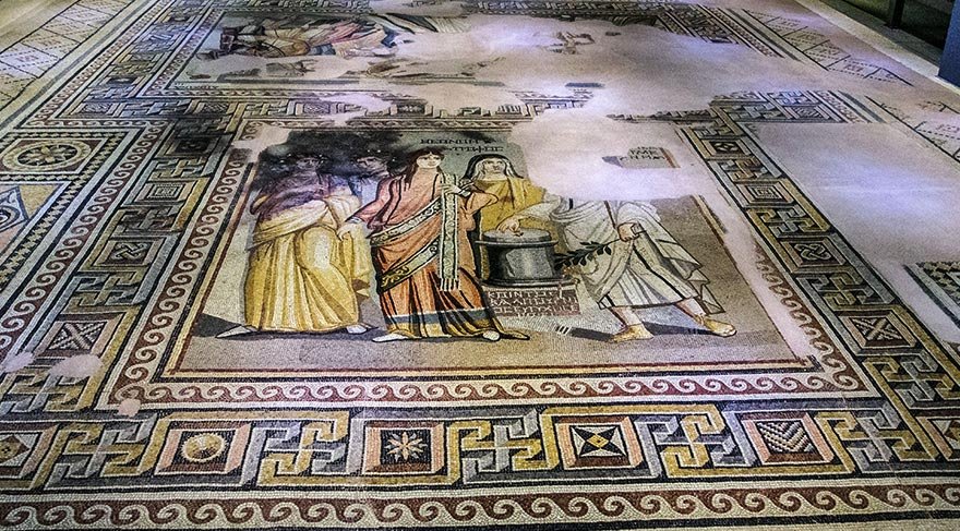 Müze, 1700 metrekarelik mozaik ile dünyanın ikinci büyük mozaik müzesi olma özelliğini taşıyor.