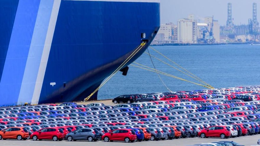 Otomotiv endüstrisi en fazla ihracat gerçekleştirilen sektör oldu