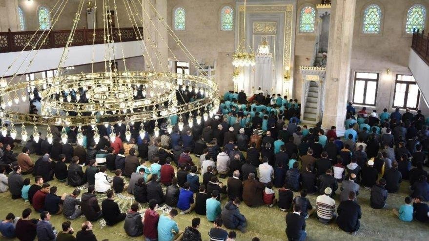 Aksam Ve Yatsi Namazi Saat Kacta 27 Mart Namaz Vakitleri Son Dakika Haberleri