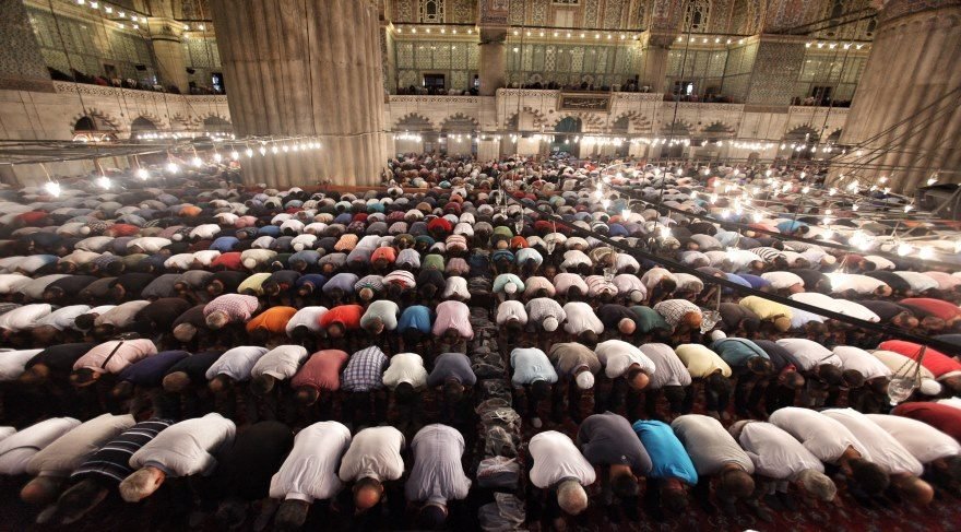 Aksam Ve Yatsi Namazi Saat Kacta 27 Mart Namaz Vakitleri Son Dakika Haberleri