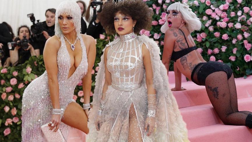 MET Gala 2019 kostümleriyle tarihe adını yazdırdı