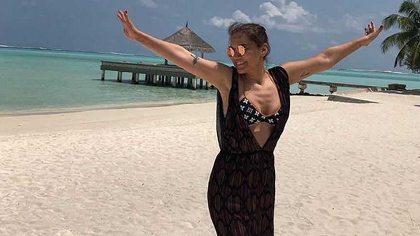 Demet Akalın’dan Anneler Günü’nde gelen çocuk itirafı