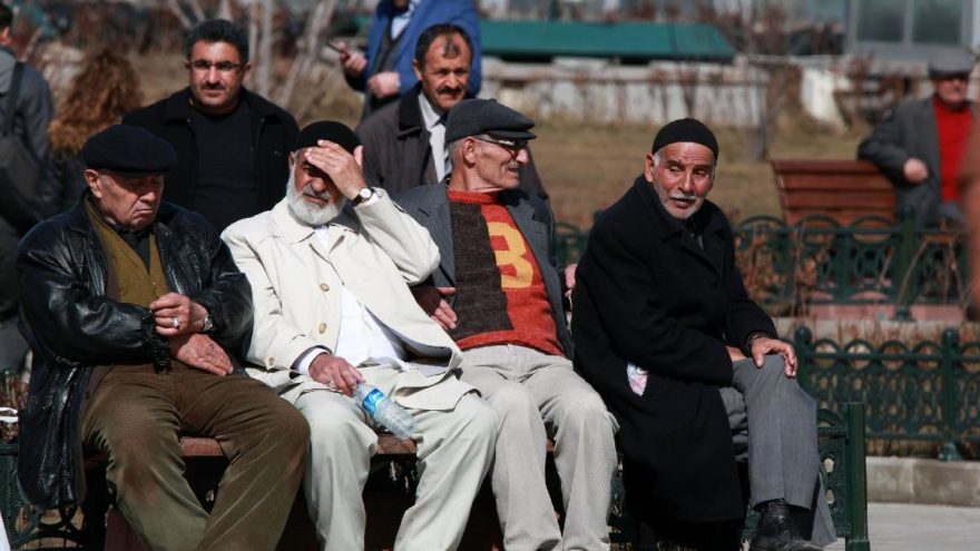Emekli bayram ikramiyesi ne zaman yatacak? Zam yapılacak mı?