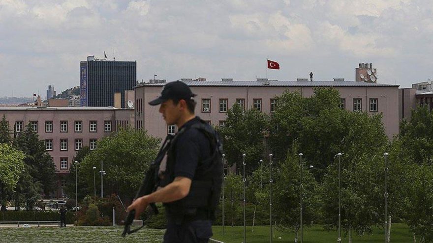 TBMM’de rehine krizi! Yakalandılar