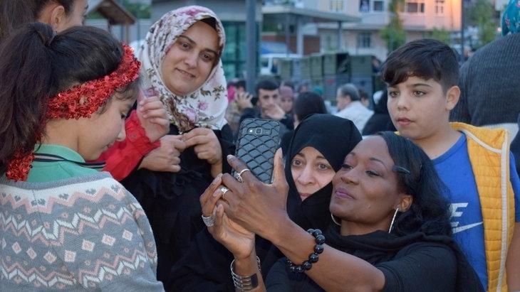 Siyah İnci’ Bağcılar’da iftar yaptı