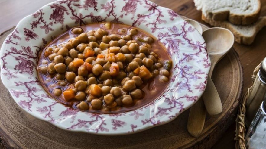 Mantarlı nohut yemeği tarifi: Mantarlı nohut yemeği nasıl yapılır?