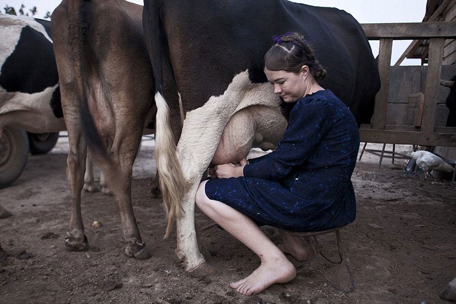Fotoğraf sanatçısı Jordi Ruiz Cirera Bolivya'da yaşayan Mennonitler'in gizli yaşamını görüntüledi.