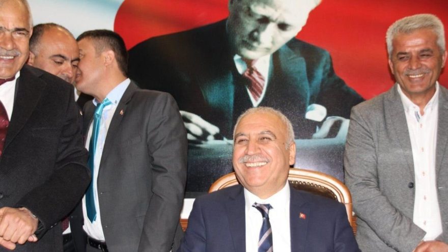 AKP’li başkan Atatürk evini kapattı