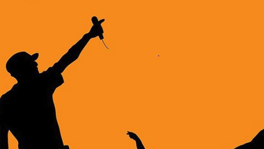 2004 yılında rap tarzında bir albüm çıkaran eski milli futbolcumuz kimdir?