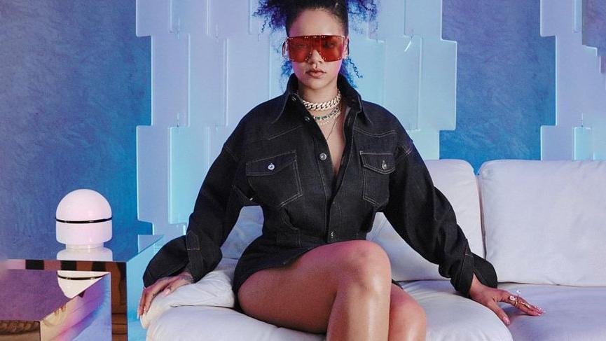 Rihanna yeni lüks markası Fenty’e ait görüntüleri paylaştı