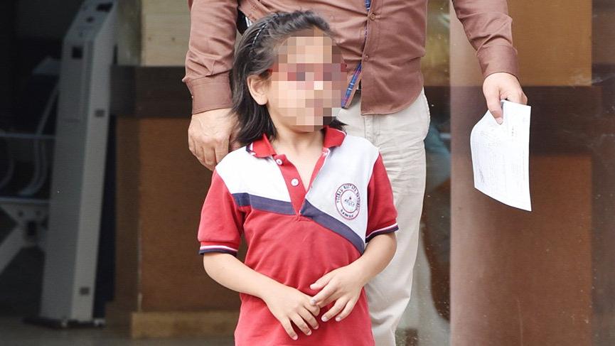 Anneden, arkadaşlarının kalemini alan kızına inanılmaz ceza