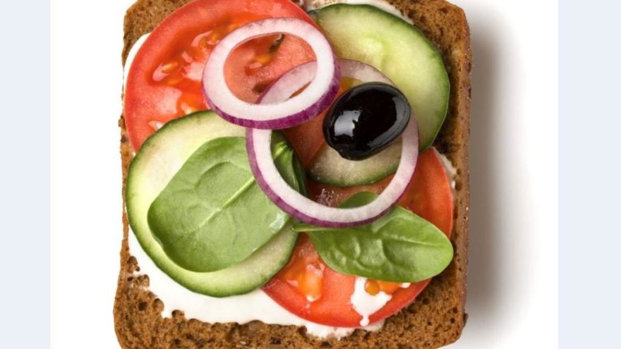 Açık tost tarifi: Sahur için pratik lezzet! Açık tost nasıl yapılır?