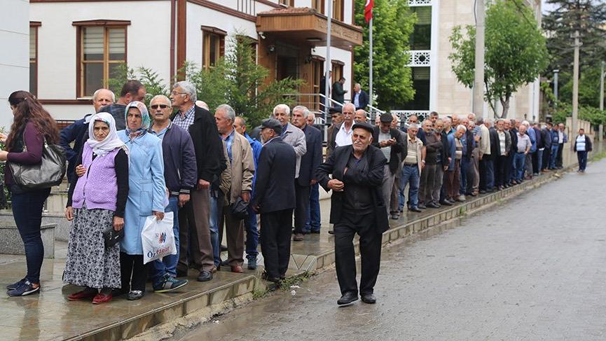 Ekrem İmamoğlu için başlatılan bağış kampanyasına Artvin’de büyük ilgi
