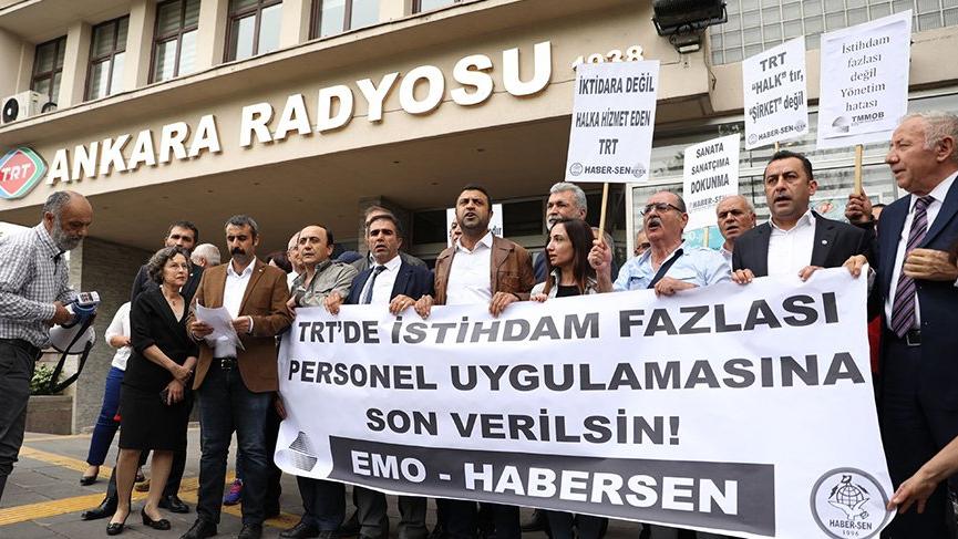 TRT’deki sürgün protesto edildi!