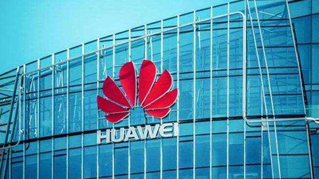 Microsoft Huawei siparişlerini askıya aldı