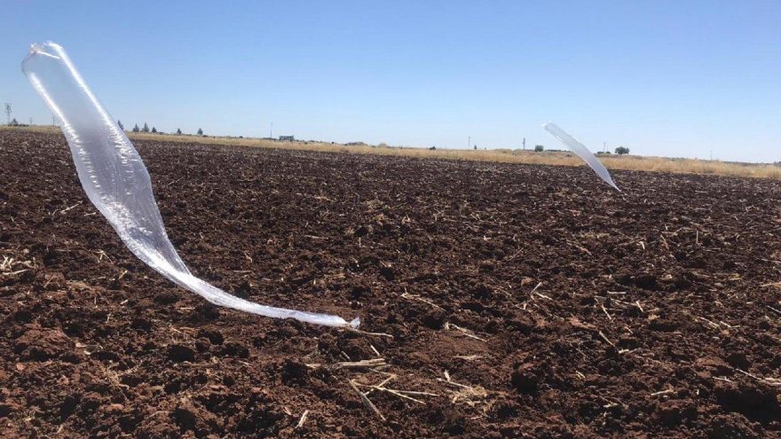 Şanlıurfa’da tarlaya mühimmat bağlı balon düştü