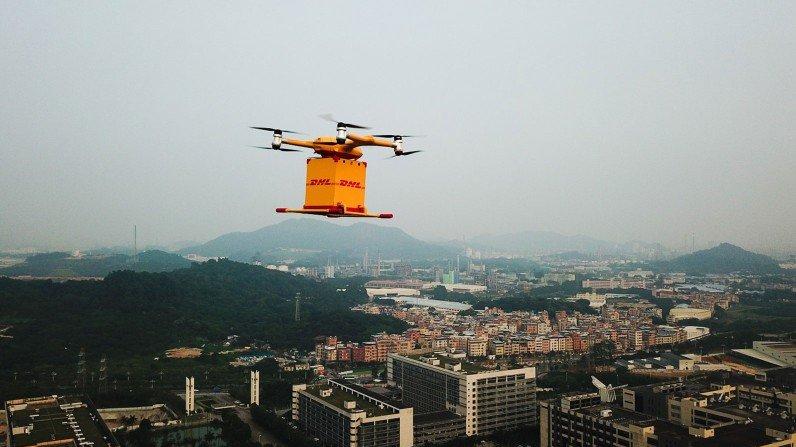 Bunu da gördük: Drone ile kargo hizmeti başladı