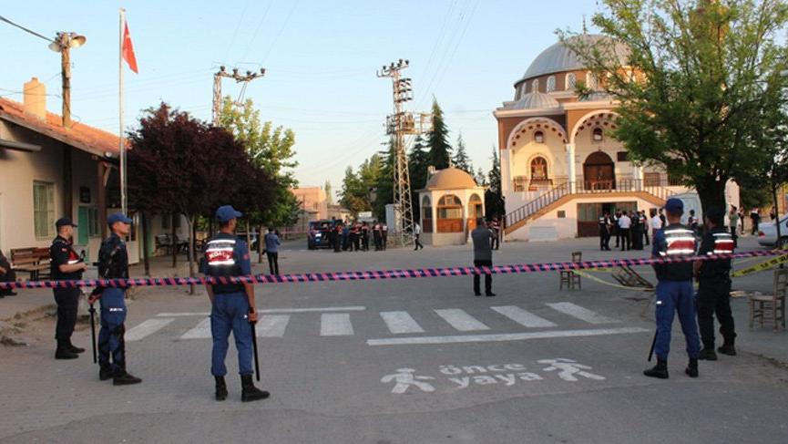 İki grup arasında çıkan silahlı kavgada 3 ölü 7 yaralı