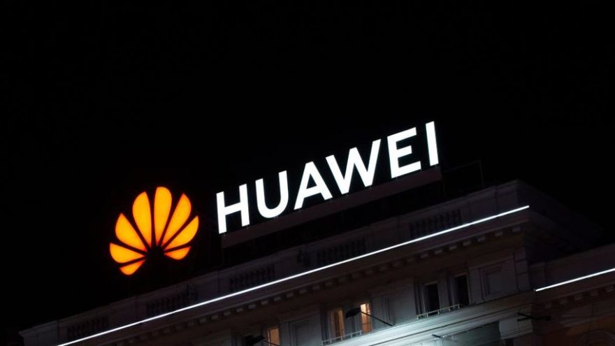 Huawei’den dev suçlama! Asya’ya gidecek paket, ABD’ye gitti