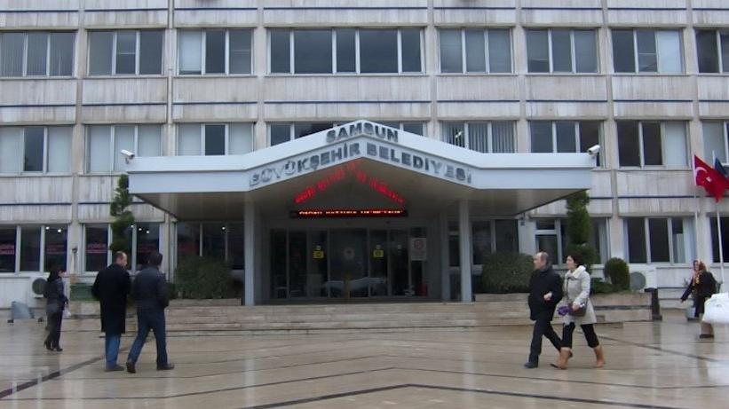 Belediye, suya zammı manşet yapan gazetenin aboneliğini iptal etti