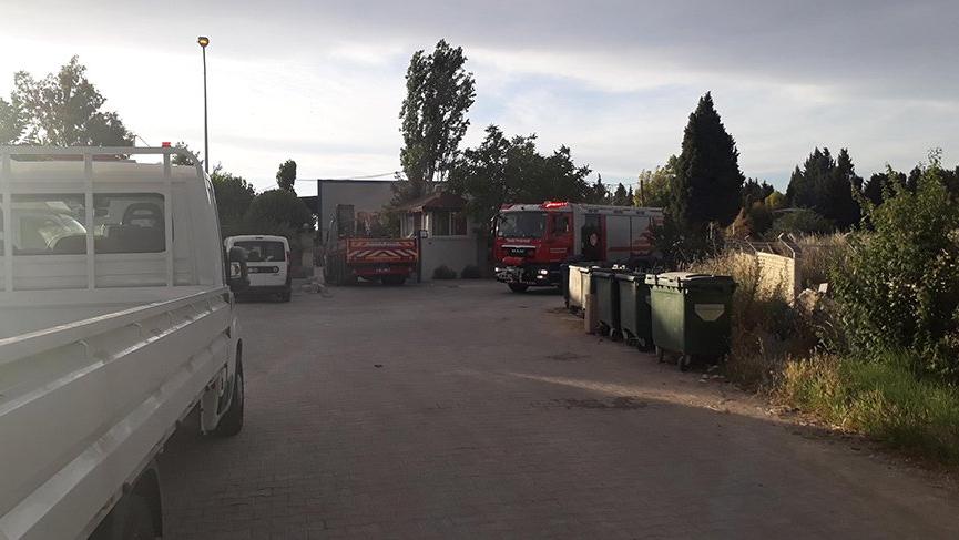 Hastane mobilyası üreten fabrikada yangın!