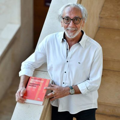 Nevzat Sayin In Yeni Kitabi Okuyucu Ile Bulustu Kultur Sanat Haberleri